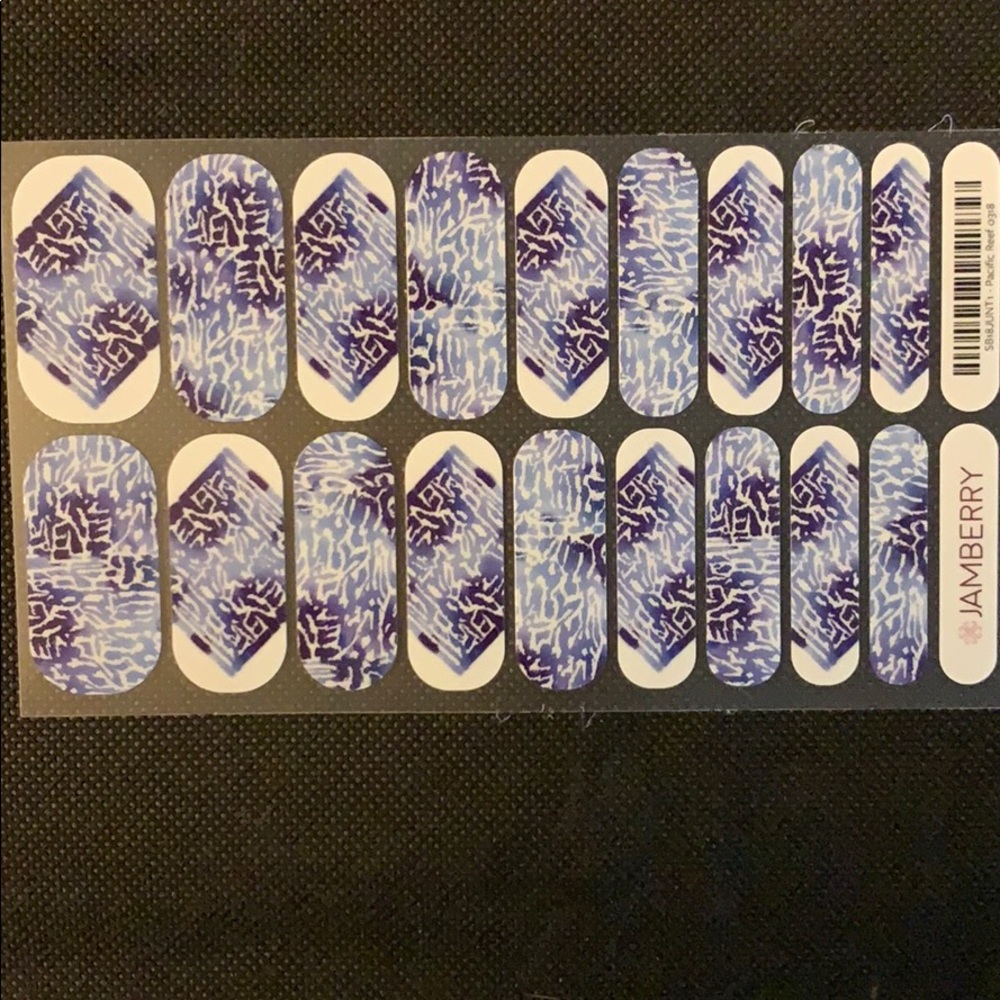 ❤️ 5 for $20 / Jamberry nail set